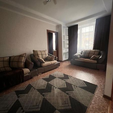 Ferienwohnung Flat Balqasch Exterior foto